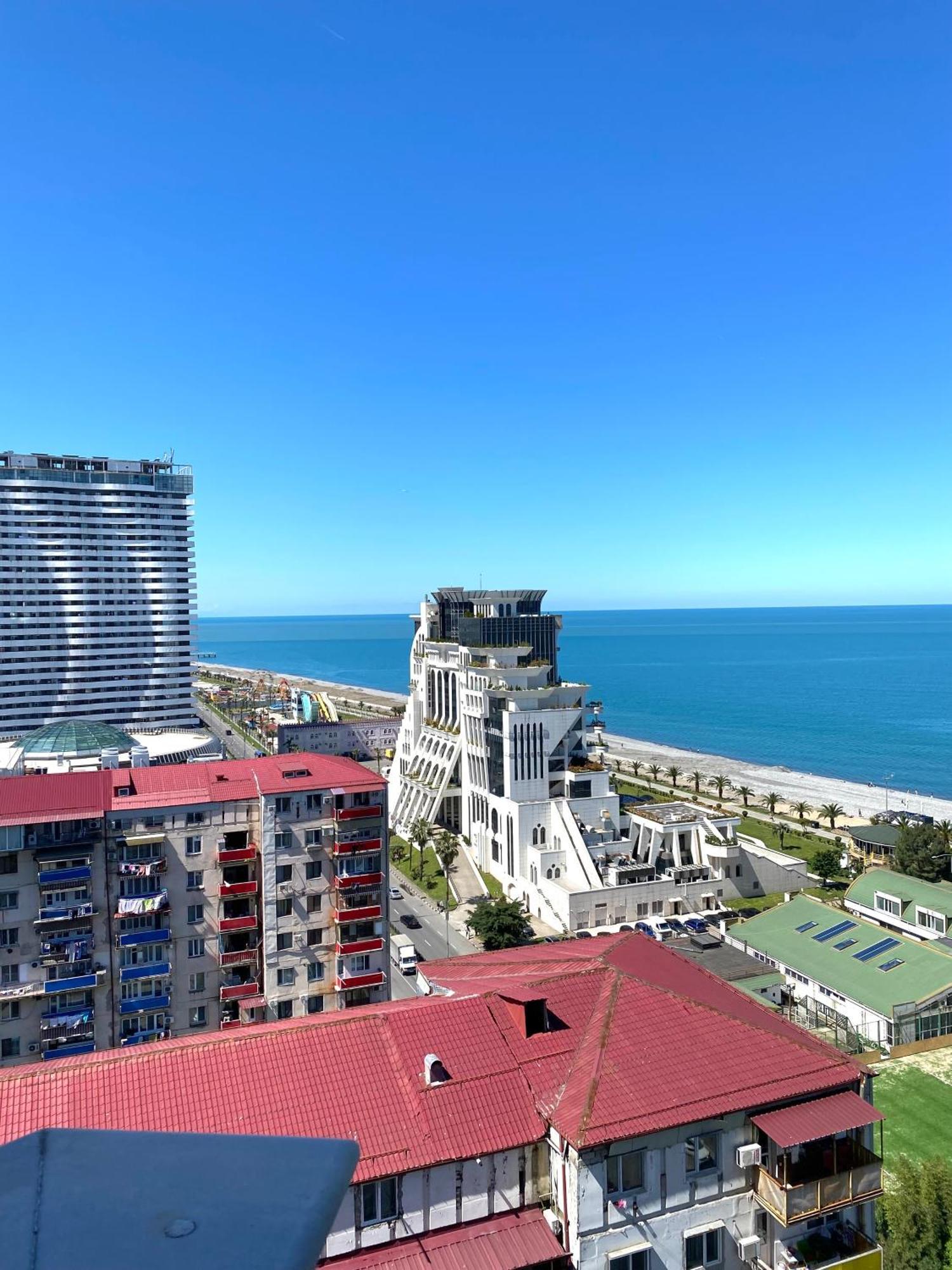 Lela'S Apartment Μπατούμι Εξωτερικό φωτογραφία